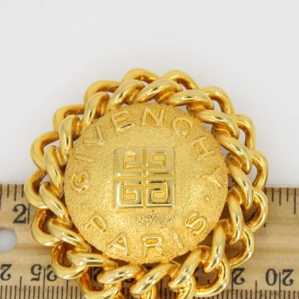 Vintage Givenchy Lux Logo Brooch Matte Gold - Picture 6 of 9